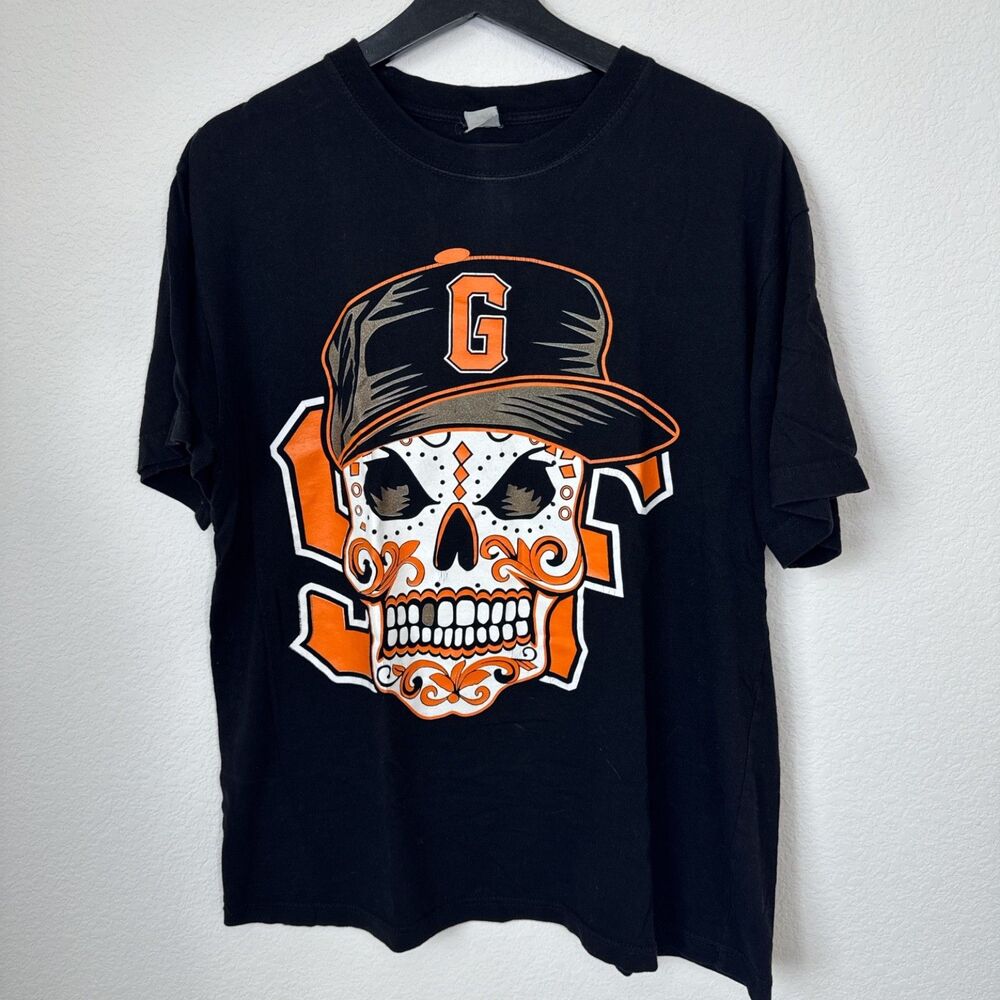 San Francisco Women's Giants Cinco de Mayo MLB Crewneck t-Shirt, size Large